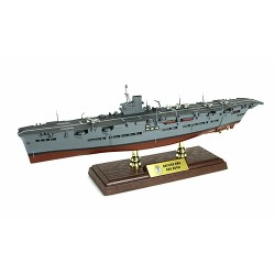 1/700 BRITISH AIRCRAFT CARRIER HMS ARK ROYAL NORWAY 1942
