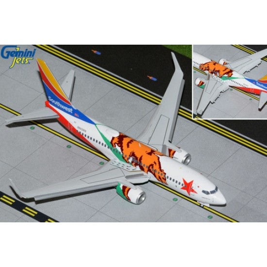 1/200 SOUTHWEST AIRLINES B737-700W CALIFORNIA ONE FLAPS DOWN
