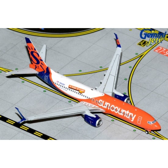 1/400 SUN COUNTRY AIRLINES B737-800S N842SY 40 YEARS OF FLIG