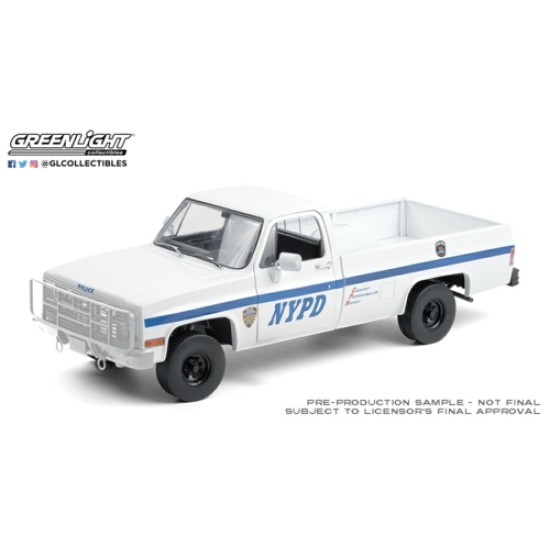 1/18 1984 CHEVROLET CUCV M1008 - NEW YORK CITY POLICE DEPART