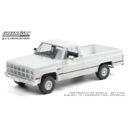 1/18 1982 GMC K-2500 SIERRA GRANDE WIDESIDE - WHITE
