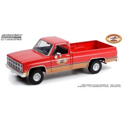 1/18 1982 GMC K-2500 SIERRA GRANDE WIDESIDE WITH TRAILER HITCH - BUSTED KNUCKLE GARAGE