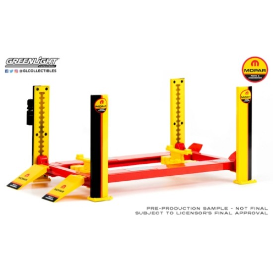 1/18 FOUR-POST LIFT - MOPAR PARTS AND ACCESSORIES YELLOW/RED