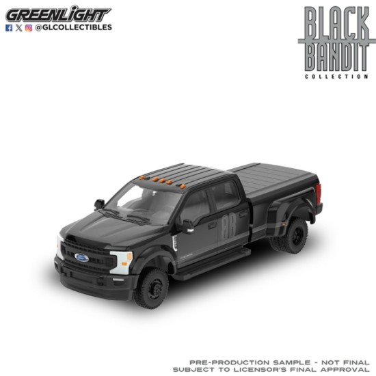 GL28190-F - 1/64 BLACK BANDIT SERIES 31 - 2021 GMC SIERRA HD (NEW TOOLING)