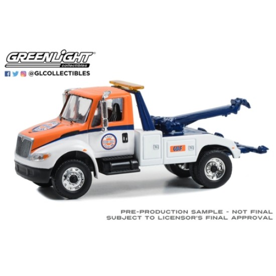 1/64 INTERNATIONAL DURASTAR 4400 TOW TRUCK - GULF OIL 30471