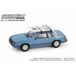 1/64 1981 FORD MUSTANG GHIA COUPE WITH SKI ROOF RACK MEDIUM BLUE GLOW 30510 1/64 1981 FORD MUSTANG GHIA COUPE WITH SKI ROOF RACK MEDIUM BLUE GLOW 30510