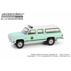 1/64 1990 CHEVROLET SURBURAN K20 SCOTTSDALE - US BORDER PATROL 30513 1/64 1990 CHEVROLET SURBURAN K20 SCOTTSDALE - US BORDER PATROL 30513