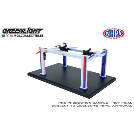 GL30535 - 1/64 FOUR POST LIFT - NHRA - HOBBY EXLCUSIVE