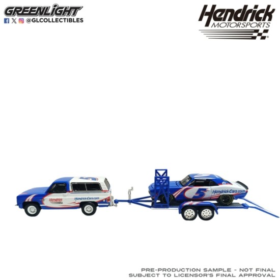 GL31190-C - 1/64 RACING HITCH AND TOW SERIES 6 - RAM 2500 2017 AND FORD MUSTANG GT GULF 2024 WITH FLATBED TRAILER