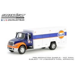 1/64 H.D. TRUCKS INTERNATIONAL DURASTAR 440 DELIVERY TRUCH GULF OIL 33250-C