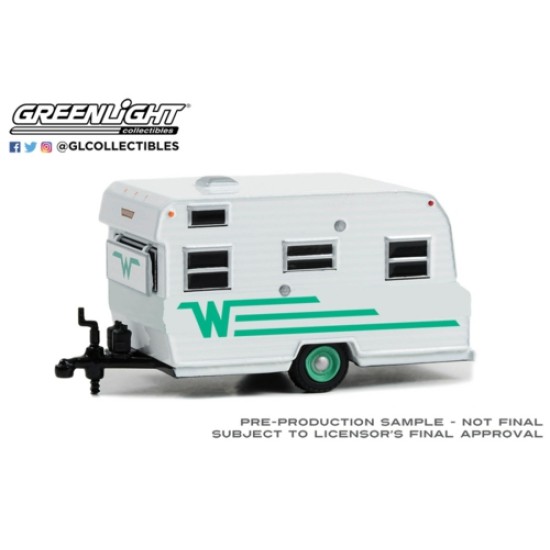 1/64 HITCHED HOMES SERIES 14 1965 WINNEBAGO TRAVEL TRAILER 216 34140-C