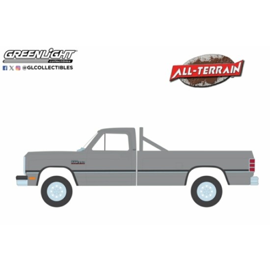 GL35290-F - 1/64 ALL TERRAIN SERIES 16 - 1992 DODGE RAM D250 POWER RAM LIFTED WITH ROLLBAR - STERLING SILVER