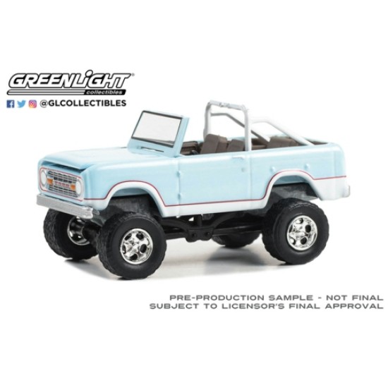 1/64 BARRETT-JACKSON 1970 FORD BRONCO CUSTOM - SEA FOAM 37300-B