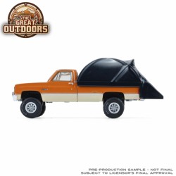 1/64 THE GREAT OUTDOORS SERIES 4 - 1986 GMC SIERRA LIFTED - DESERT SAND AND DOESKIN TAN WITH MODERN TRUCK GL38080-B 1/64 THE GREAT OUTDOORS SERIES 4 - 1986 GMC SIERRA LIFTED - DESERT SAND AND DOESKIN TAN WITH MODERN TRUCK GL38080-B