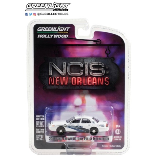 1/64 NCIS NEW ORLEANS 2006 FORD CROWN VICTORIA POLICE INTERCEPTOR 44990-E