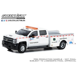 1/64 2018 CHEVROLET SILVERADO 3500 DUALLY SERVICE BED 46120-D