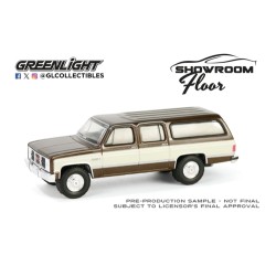 1/64 SHOWROOM FLOOR SERIES 6 - 1986  GMC SUBURBAN 68060-E