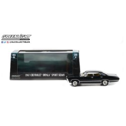 1/43 1967 CHEVROLET IMPALA SPORT SEDAN TUXEDO BLACK