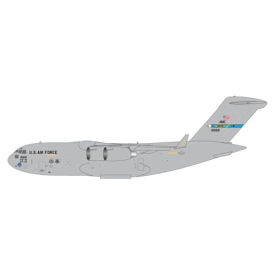 GMUSA143 - 1/400 USAF C-17A GLOBEMASTER III 06-6168 DOVER AIR FORCE BASE