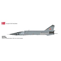 HA5655 - 1/72 MIG-25BM, WHITE 43, AHTUBINSK AIRFIELD, 1987, (W/4 X KH-58 MISSILES)