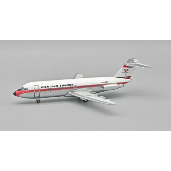 1/200 DAN-AIR LONDON BAC 111-401AK ONE-ELEVEN G-AXCP POLISHED WITH STAND 1/200 DAN-AIR LONDON BAC 111-401AK ONE-ELEVEN G-AXCP POLISHED WITH STAND