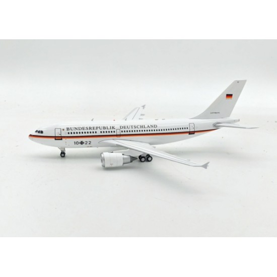 1/200 GERMANY - AIR FORCE AIRBUS A310-304 1022 WITH STAND IF310GAF1022