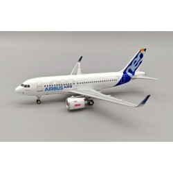 1/200 AIRBUS A319-151N D-AVWA WITH STAND IF319HNEO