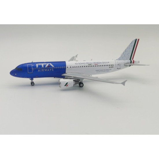 1/200 EI-DTG ITA A320 WITH STAND IF320AZ0523