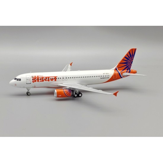 1/200 INDIAN AIRLINES AIRBUS A320-231 VT-ESF WITH STAND