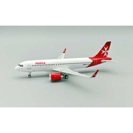 1/200 KM MALTA AIRLINES AIRBUS A320-251N 9H-NEG WITH STAND 1/200 KM MALTA AIRLINES AIRBUS A320-251N 9H-NEG WITH STAND