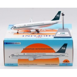 1/200 PAKISTAN INTERNATIONAL AIRLINES PIA A320-214 AP-BLA WITH STAND IF320PK0824 1/200 PAKISTAN INTERNATIONAL AIRLINES PIA A320-214 AP-BLA WITH STAND IF320PK0824
