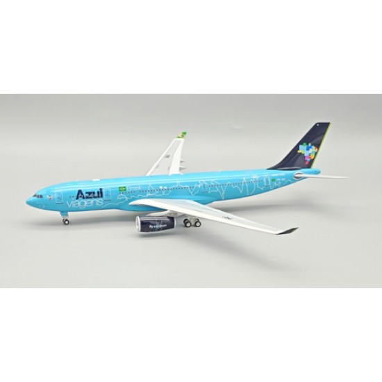 1/200 AZUL - LINHAS AEREAS BRASILEIRAS AIRBUS A330-243 PR-AIU WITH STAND 1/200 AZUL - LINHAS AEREAS BRASILEIRAS AIRBUS A330-243 PR-AIU WITH STAND