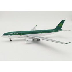 1/200 AER LINGUS AIRBUS A330-202 EI-LAX WITH STAND IF332EI1021 1/200 AER LINGUS AIRBUS A330-202 EI-LAX WITH STAND IF332EI1021