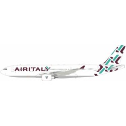 1/200 AIR ITALY AIRBUS A330-203 EI-GGP WITH STAND