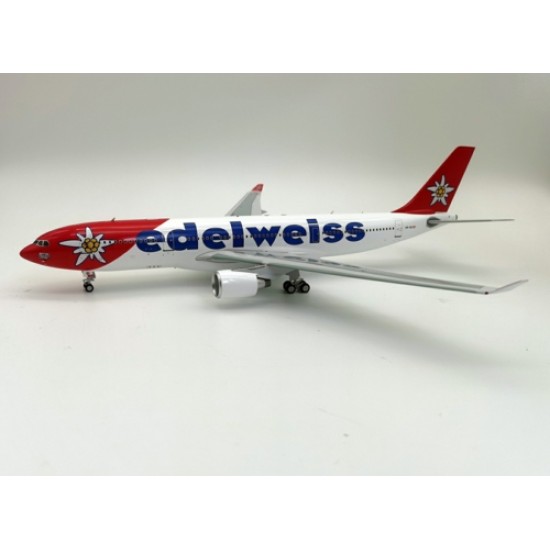 1/200 EDELWEISS AIR AIRBUS A330-223 HB-IQI WITH STAND IF332WK0623