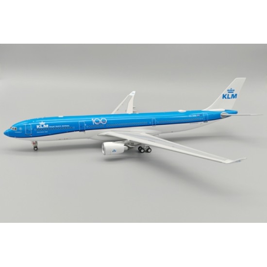 1/200 KLM - ROYAL DUTCH AIRLINES AIRBUS A330-303 PH-AKB WITH STAND