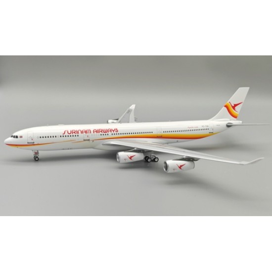 1/200 SURINAM AIRWAYS AIRBUS A340-313 PZ-TCR WITH STAND LIMITED