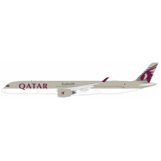 1/200 QATAR AIRWAYS AIRBUS A350-1041 A7-AOH WITH STAND