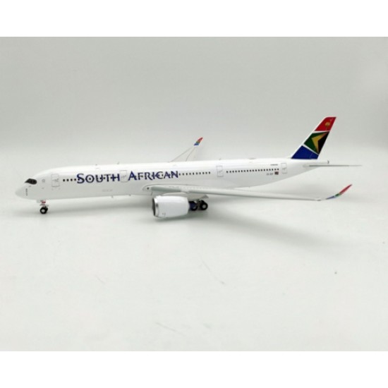 1/200 SOUTH AFRICAN AIRWAYS AIRBUS A350-941 ZS-SDF WITH STAN