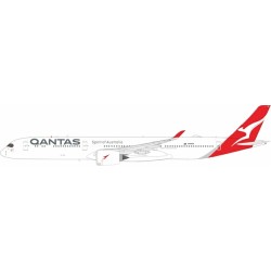 1/200 QANTAS AIRWAYS A350-1000 WITH STAND