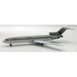 1/200 QATAR AIRWAYS BOEING 727-2M7/ADV A7-ABC WITH STAND