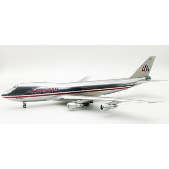 1/200 AMERICAN AIRLINES N9666 BOEING 747-123 WITH STAND IF741AA1122P