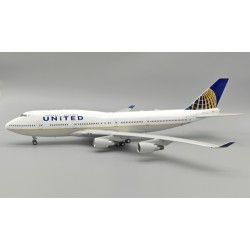 1/200 UNITED AIRLINES BOEING 747-422 N107UA WITH STAND IF744UA0424