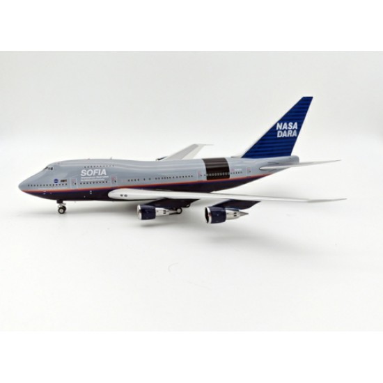 1/200 N145UA SOFIA 747SP WITH STAND AND KEY CHAIN IF747SPSOFIA01