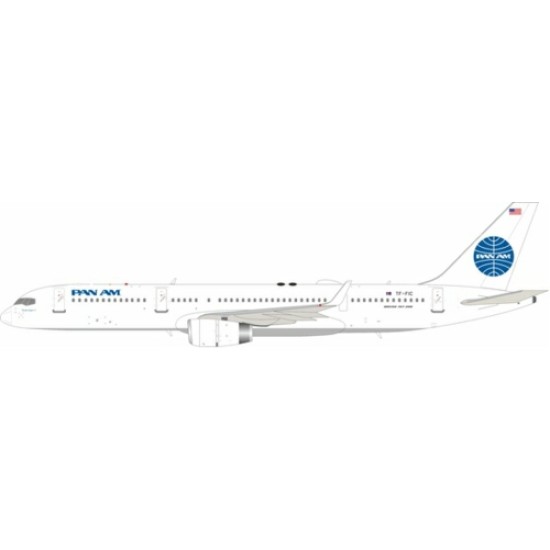 1/200 PAN AM BOEING 757-200 TF-FIC YANKEE CLIPPER II WITH STAND