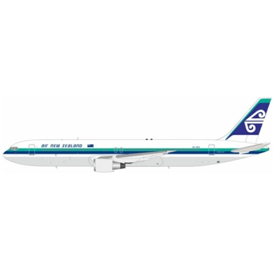 1/200 AIR NEW ZEALAND 767-300 ZK-NCH OLD COLOURS WITH STAND