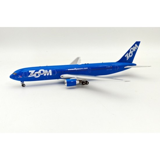 1/200 ZOOM AIRLINES BOEING 767-306/ER C-GZNC WITH STAND IF763Z41023