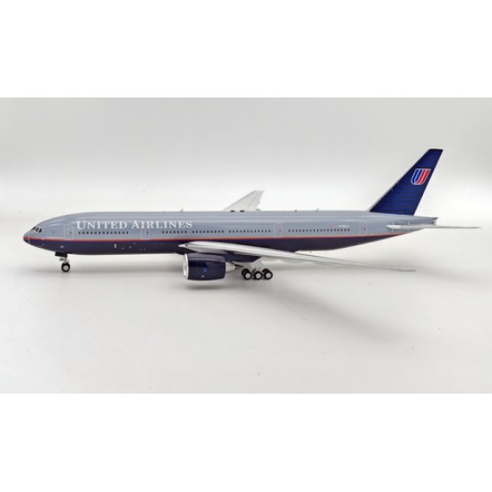 1/200 N786UA UNITED GREY TOP 777-200 WITH STAND IF772UA1123