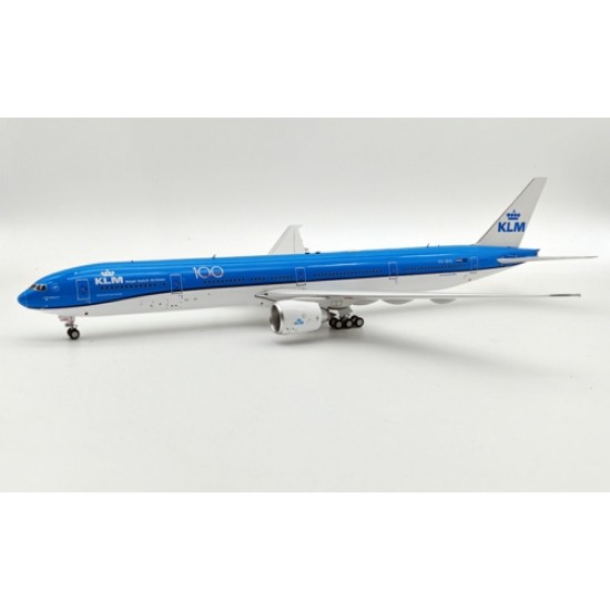 1/200 KLM - ROYAL DUTCH AIRLINES BOEING 777-306/ER PH-BVS WITH STAND IF773KL1224