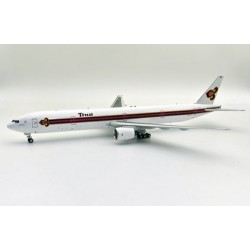 1/200 THAI AIRWAYS INTERNATIONAL BOEING 777-3D7 HS-TKF WITH STAND